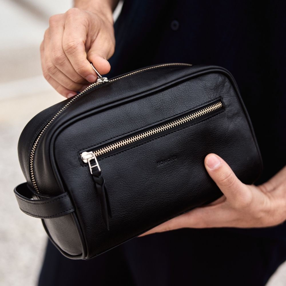 Cognac Ears Toiletry Bags
