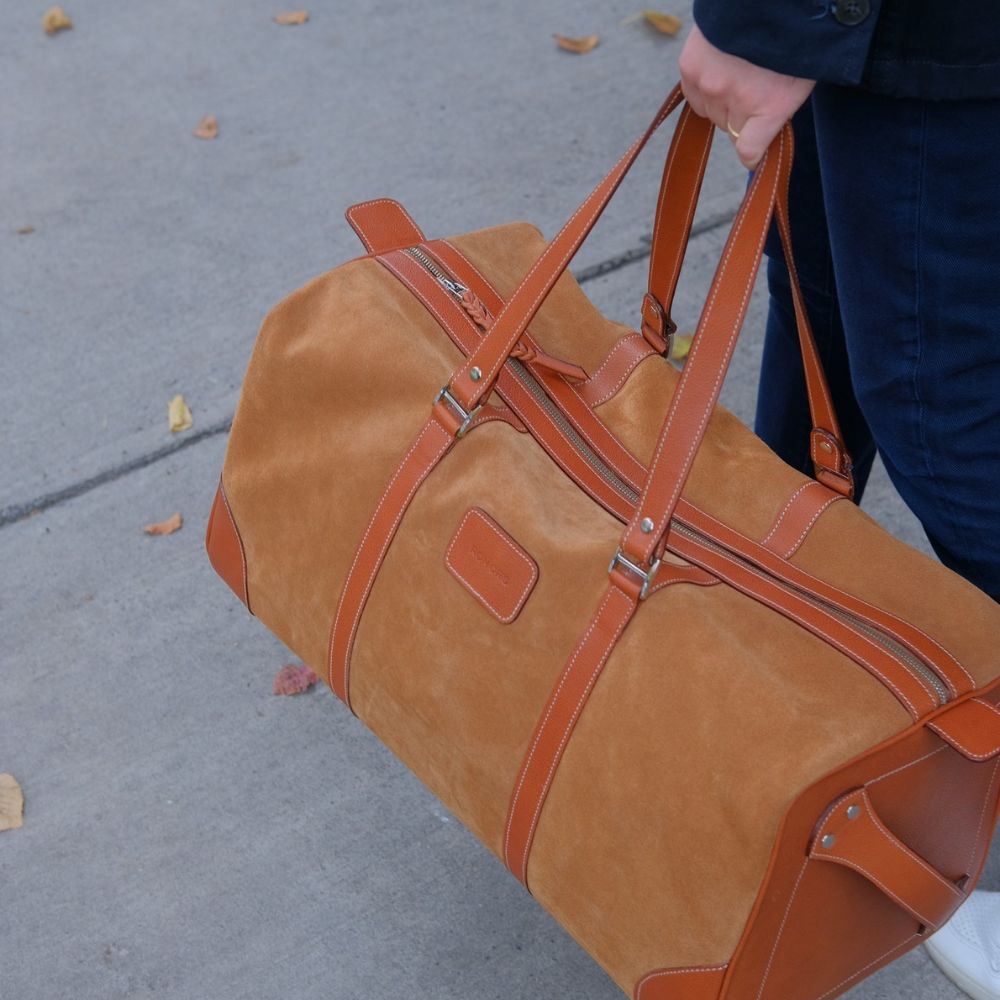 Travel Bags Between Lakes