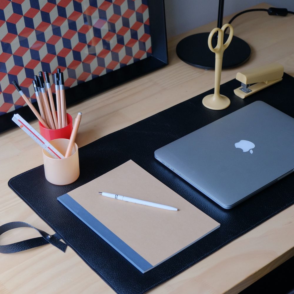 mat folder