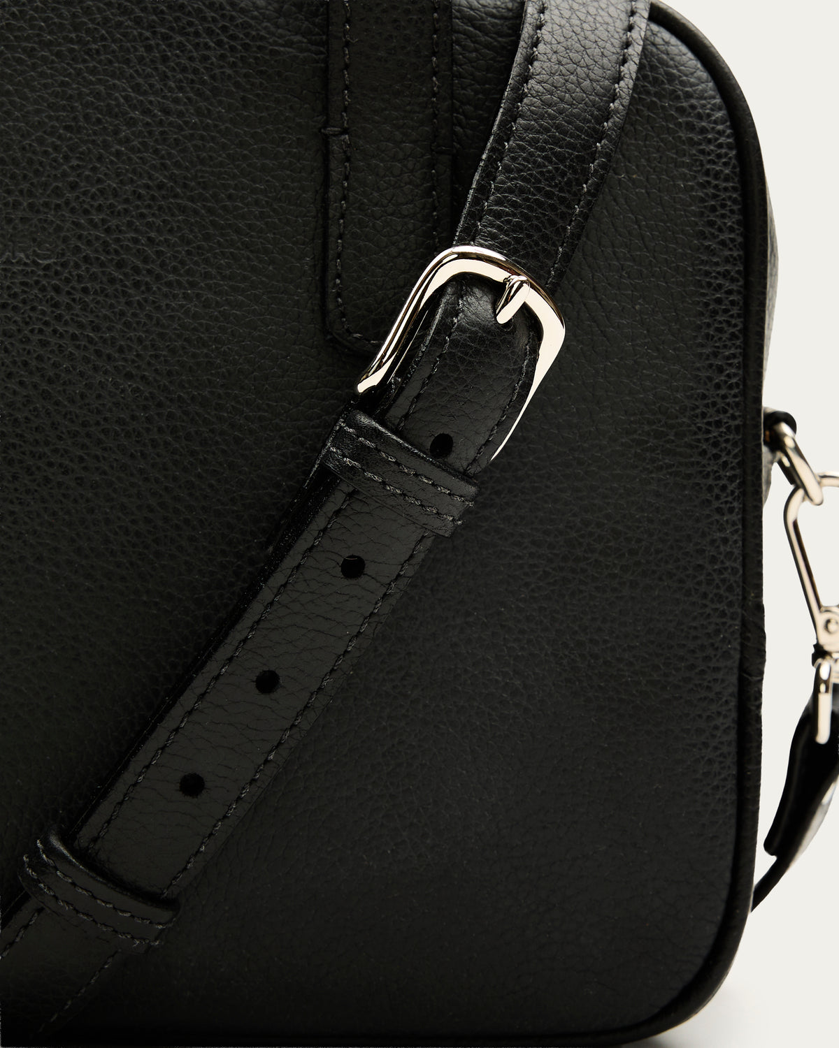 Cartera Mónica Negro de cuero - Romors