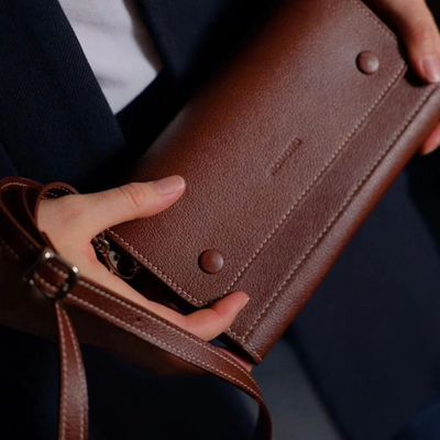 Cartera Olivier Café