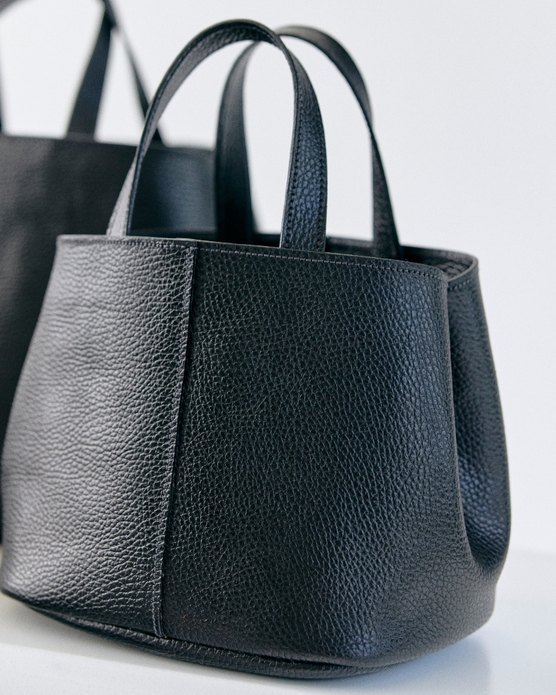 Pleat Mini Negra